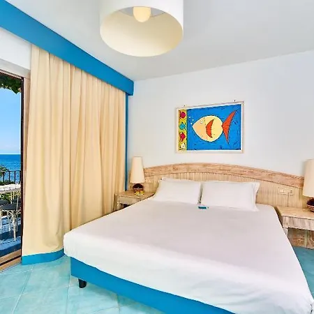 Approdo Thalasso Θέρετρο