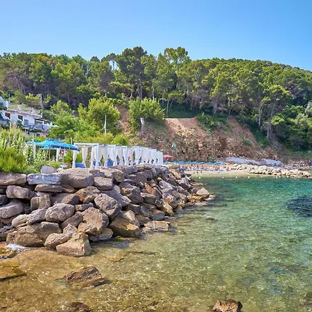 Approdo Thalasso Θέρετρο 4*