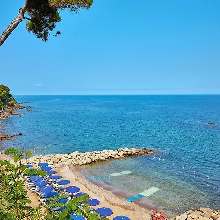 Approdo Thalasso 4* カステッラバーテ