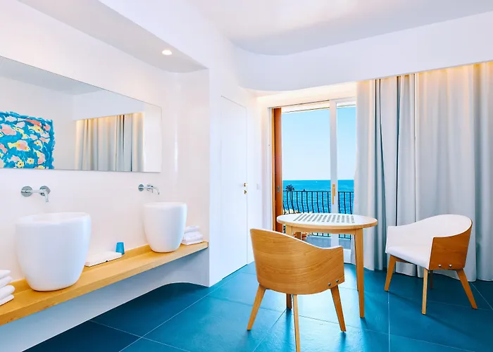 Approdo Thalasso منتجع